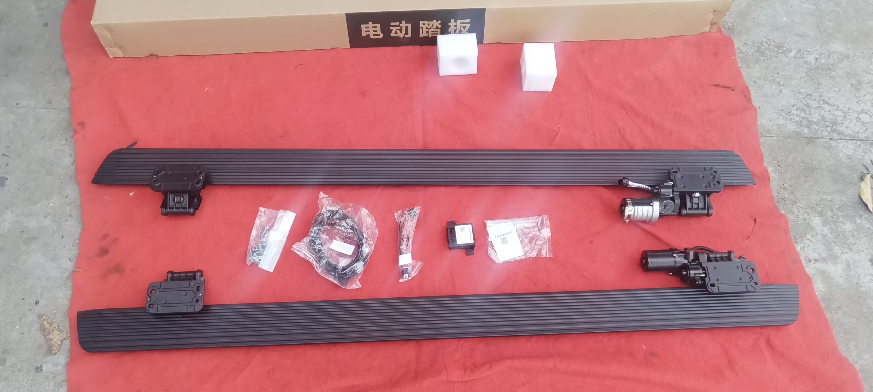 问界M8原厂款电动踏板（增程）25+